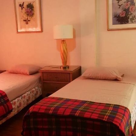 Carnetta'S House Hotel Maraval Buitenkant foto