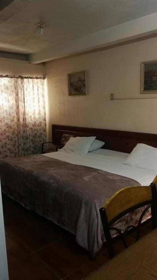 Carnetta'S House Hotel Maraval Buitenkant foto